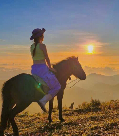 True Vietnam Expeditions: Trekking Ta Xua Mountain