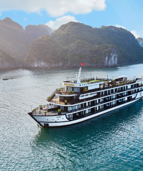 Rita Cruise | Halong Bay - Lan Ha Bay