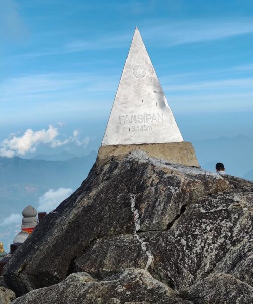 Vietnam Off the Beaten Path Tours - Fansipan Trekking: A 2 Days Unforgettable Adventure