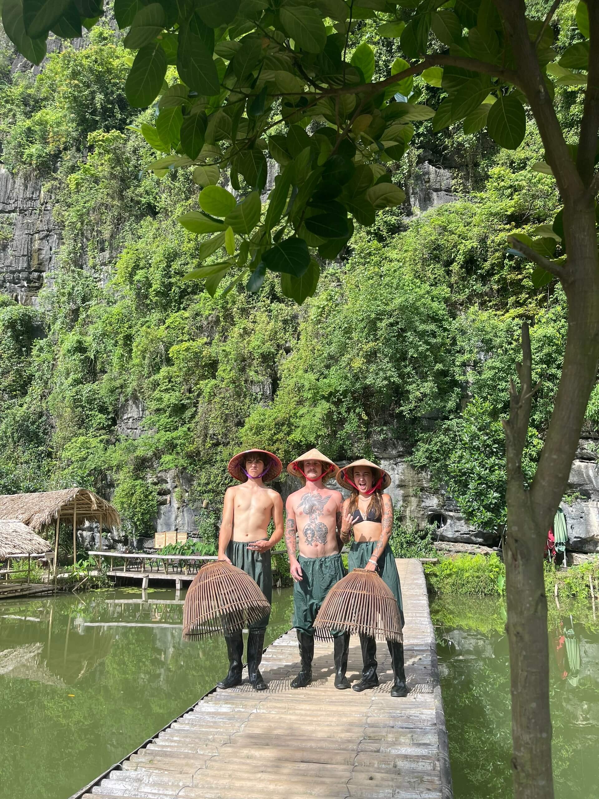 Buffalo-cave-Ninh-Binh-2