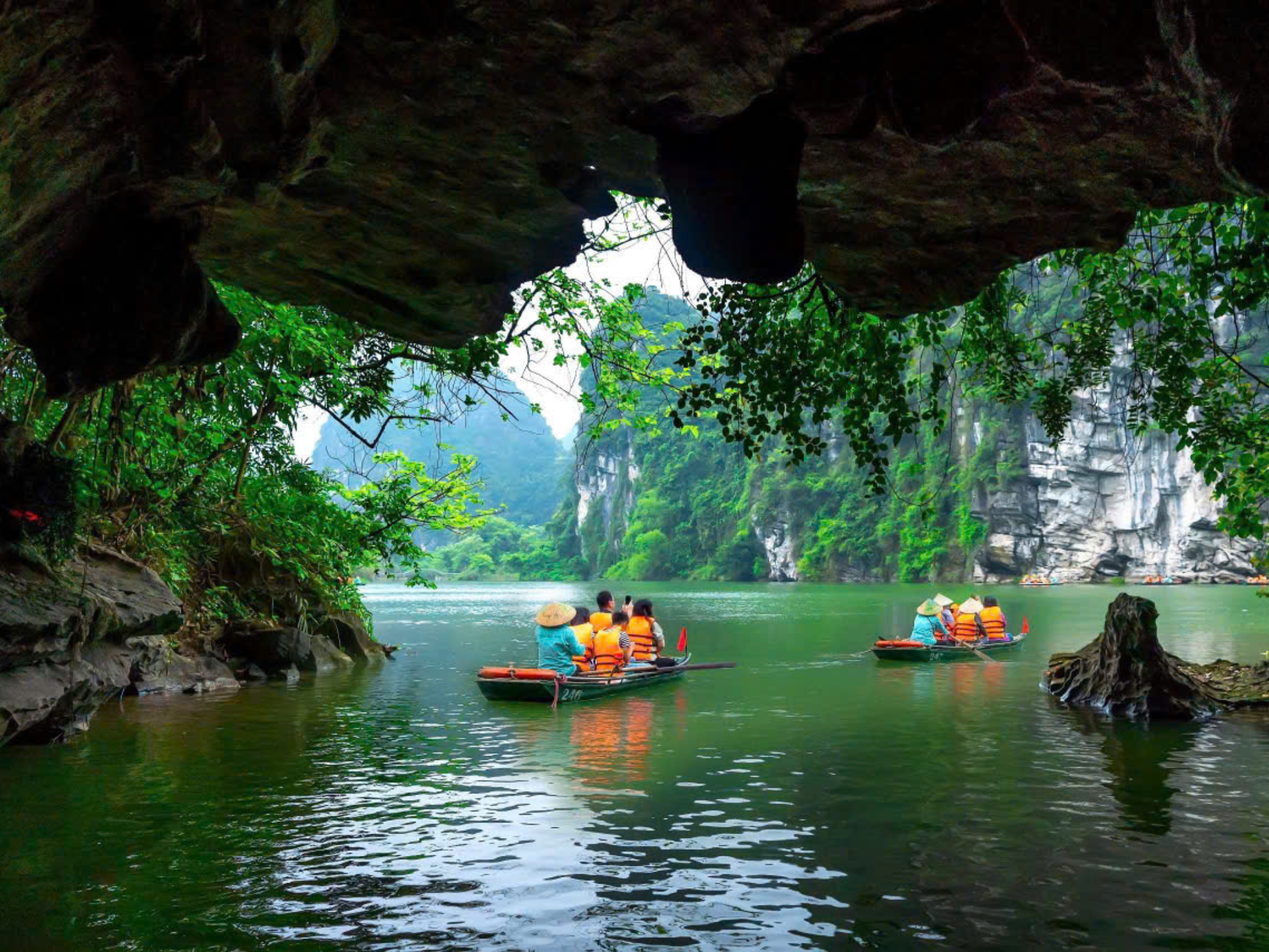 Ninh-Binh-Premium-Tour-29---1-Day-Tour-98bc3ea5-9db0-4634-a4f4-7f79ee62898f