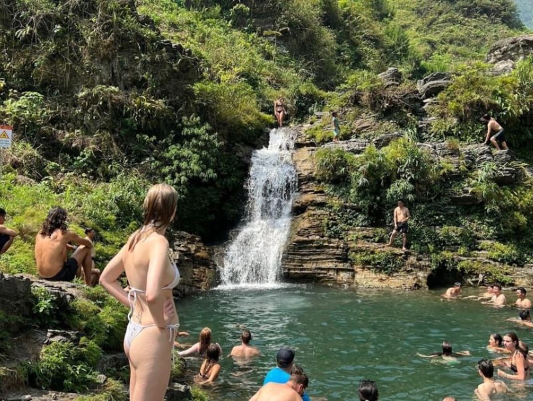 When-should-you-visit-Du-Gia-Waterfall-1