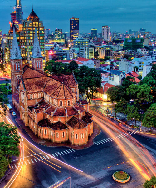 9 Days Vietnam Discovery Tour: From Vibrant Ho Chi Minh to Peaceful Sapa via Hoi An, Ninh Binh & Ha Long Bay